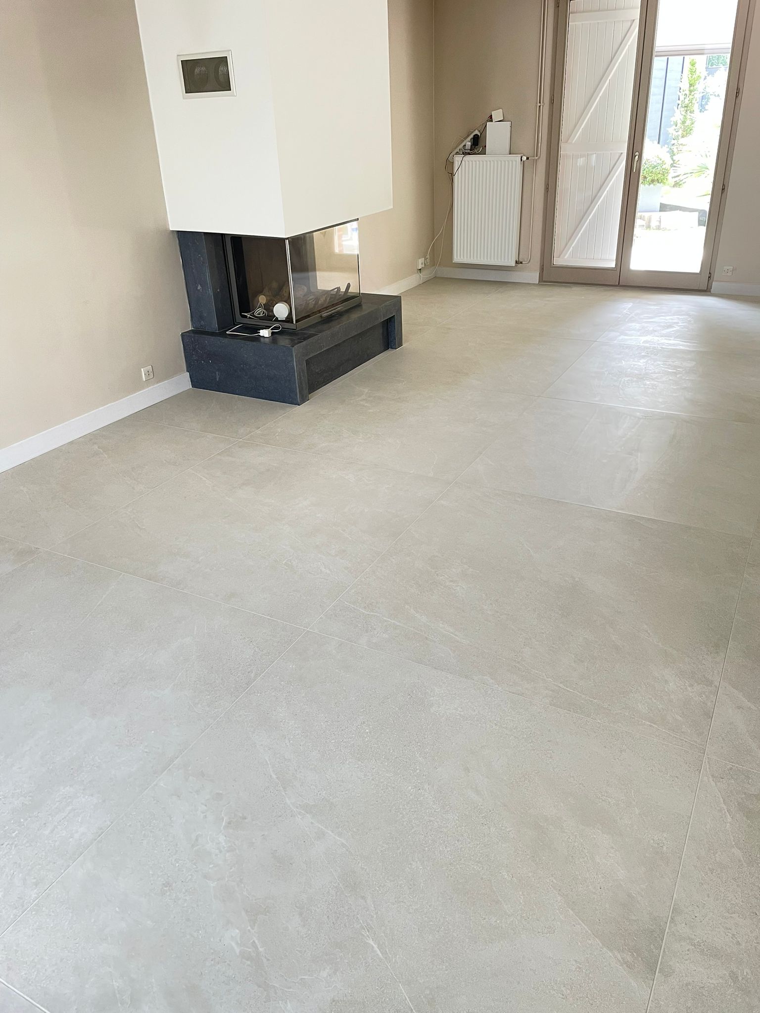 Chantier de carrelage réalisé par CS Création dans la métropole lilloise